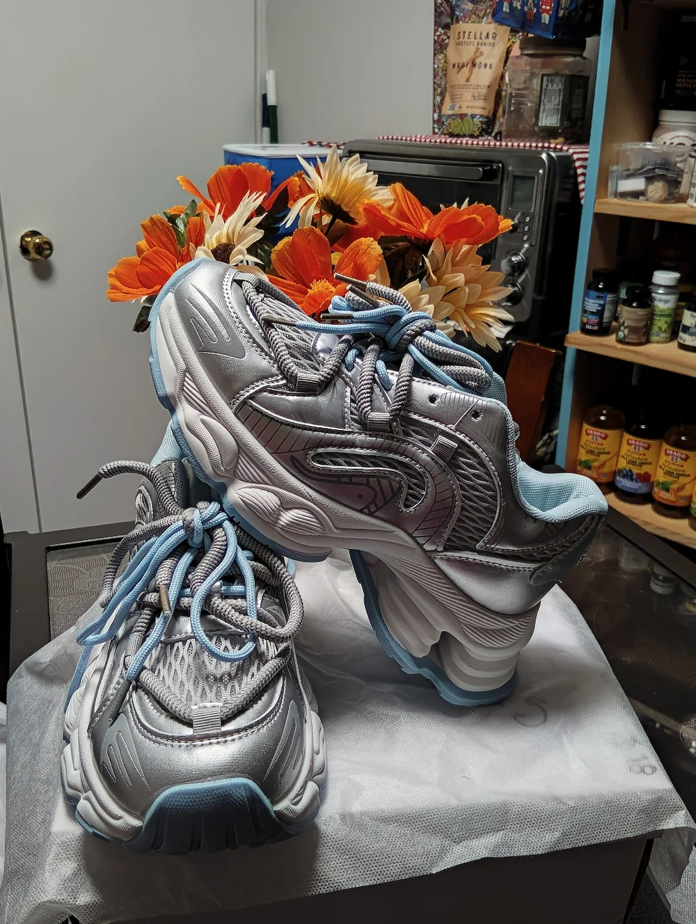 METALLIC SNEAKERS - Picture 3 of 8